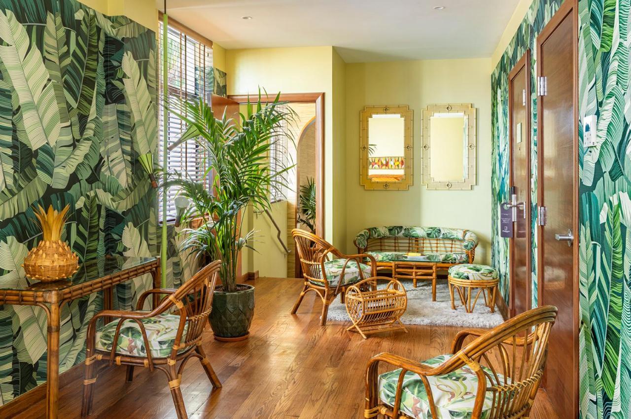 Pelican Hotel Μαϊάμι Μπιτς Εξωτερικό φωτογραφία
