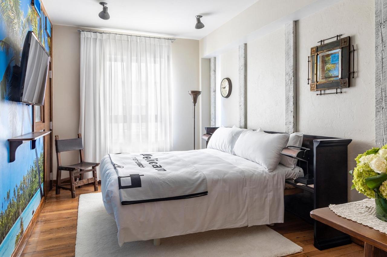 Pelican Hotel Μαϊάμι Μπιτς Εξωτερικό φωτογραφία